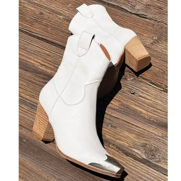 NEW White PU Leather Metal Cap Toe Block Heel Cowgirl Cowboy Western Ankle Boots - Picture 3 of 16